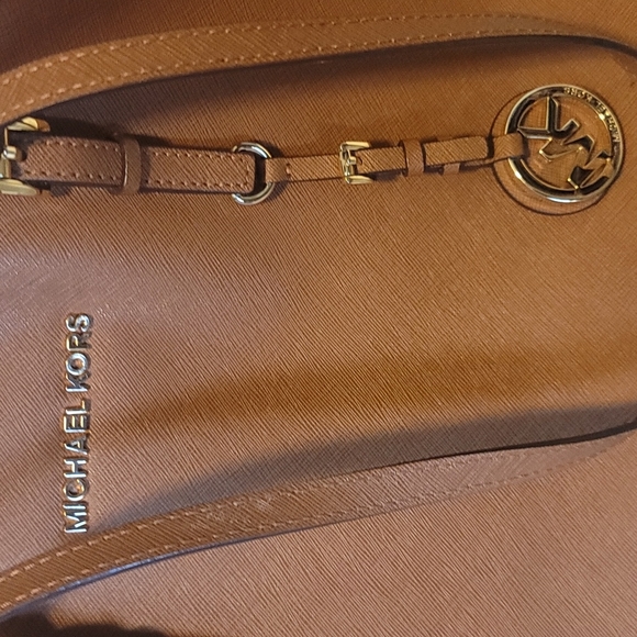 Michael Kors shoulder tote (m) - Picture 8 of 9